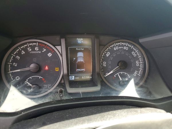 2023 TOYOTA TACOMA SR5