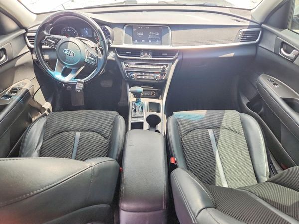 2019 KIA OPTIMA LX, S