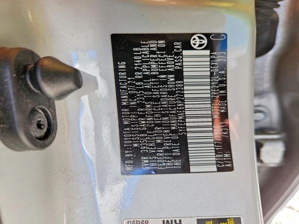 2022 TOYOTA COROLLA LE