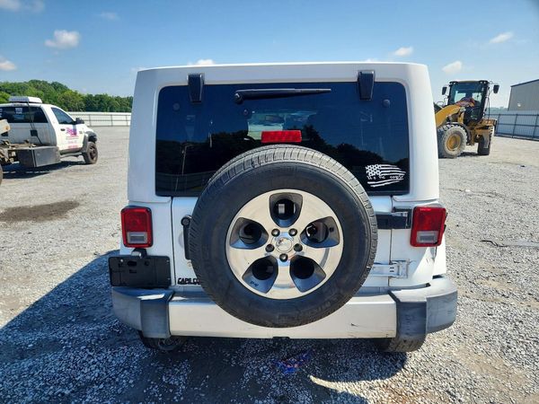 2017 JEEP WRANGLER UNLIMITED SAHARA 4X4