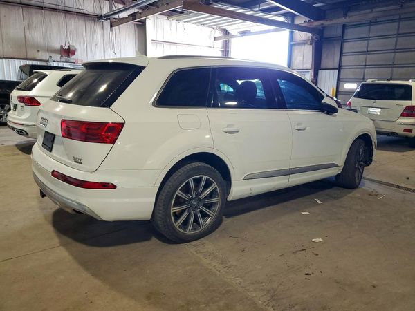2017 AUDI Q7
