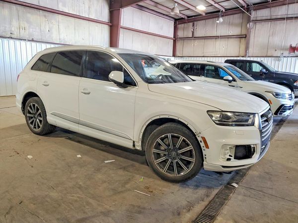 2017 AUDI Q7