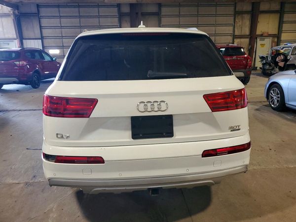 2017 AUDI Q7
