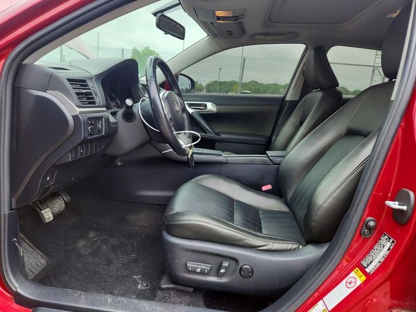 2012 LEXUS CT 200h
