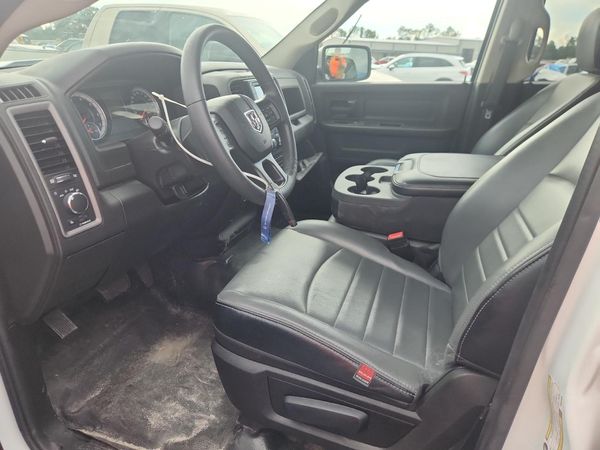 2023 RAM 1500 CLASSIC Tradesman