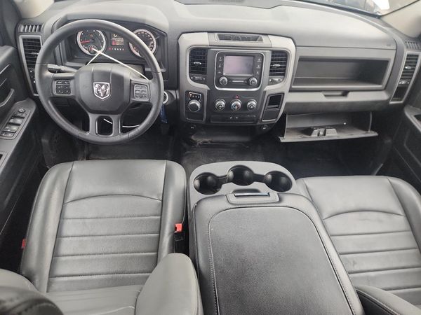 2023 RAM 1500 CLASSIC Tradesman