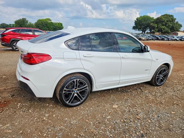 2017 BMW X4 xDrive28i