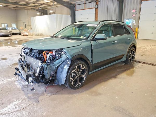 2023 KIA NIRO