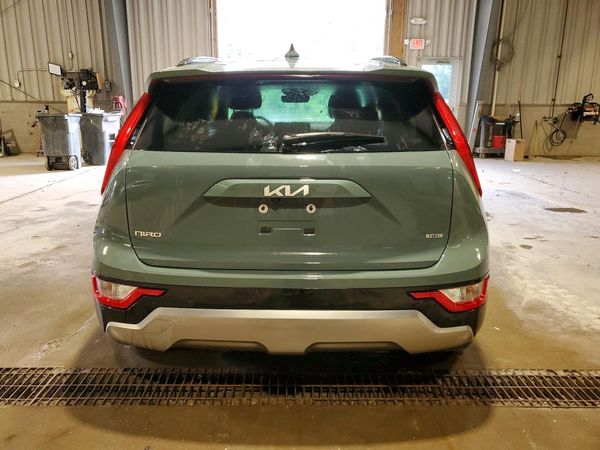 2023 KIA NIRO