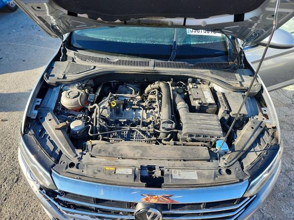 2019 VOLKSWAGEN JETTA S, SE, R-Line
