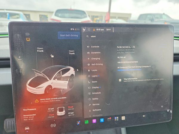 2025 TESLA MODEL 3