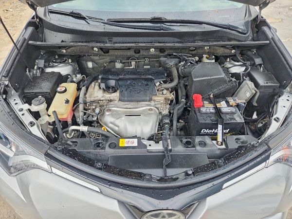 2018 TOYOTA RAV4 LE