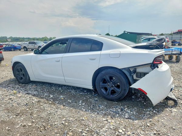 2016 DODGE CHARGER SE