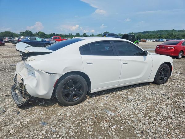 2016 DODGE CHARGER SE