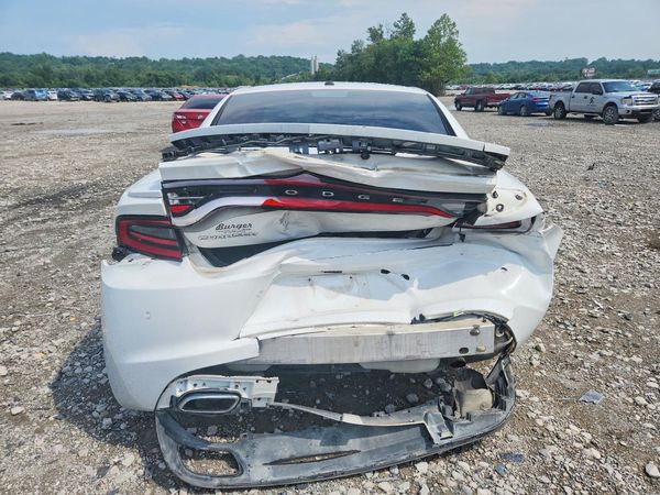 2016 DODGE CHARGER SE