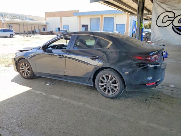 2020 MAZDA 3