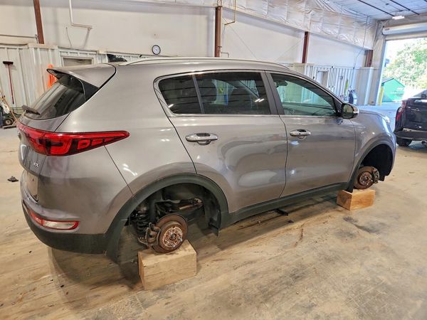 2017 KIA SPORTAGE