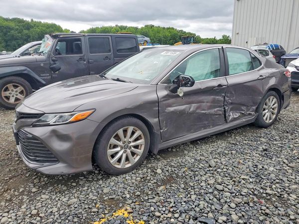 2020 TOYOTA CAMRY