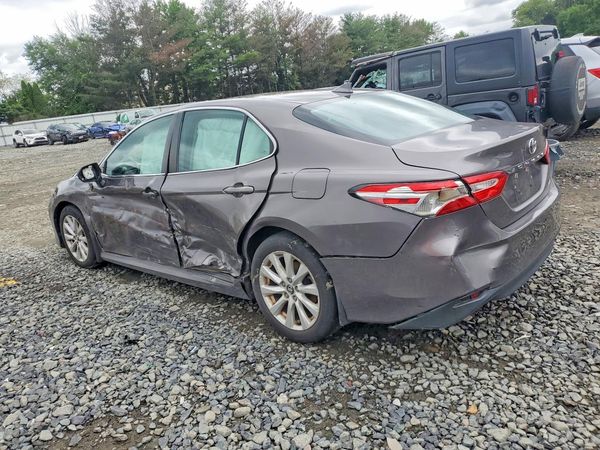 2020 TOYOTA CAMRY