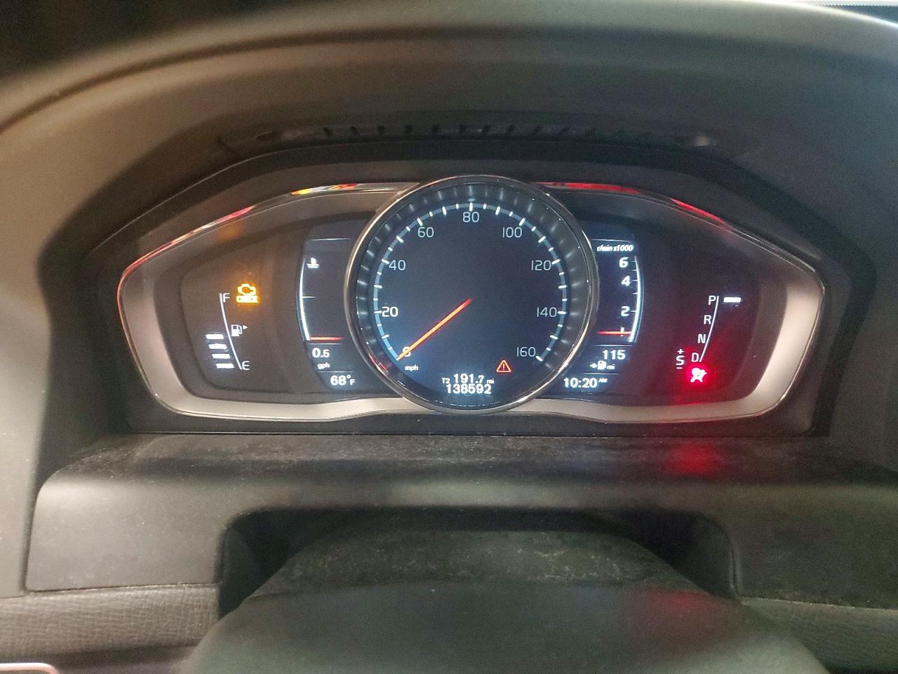 2017 VOLVO XC60 Dynamic