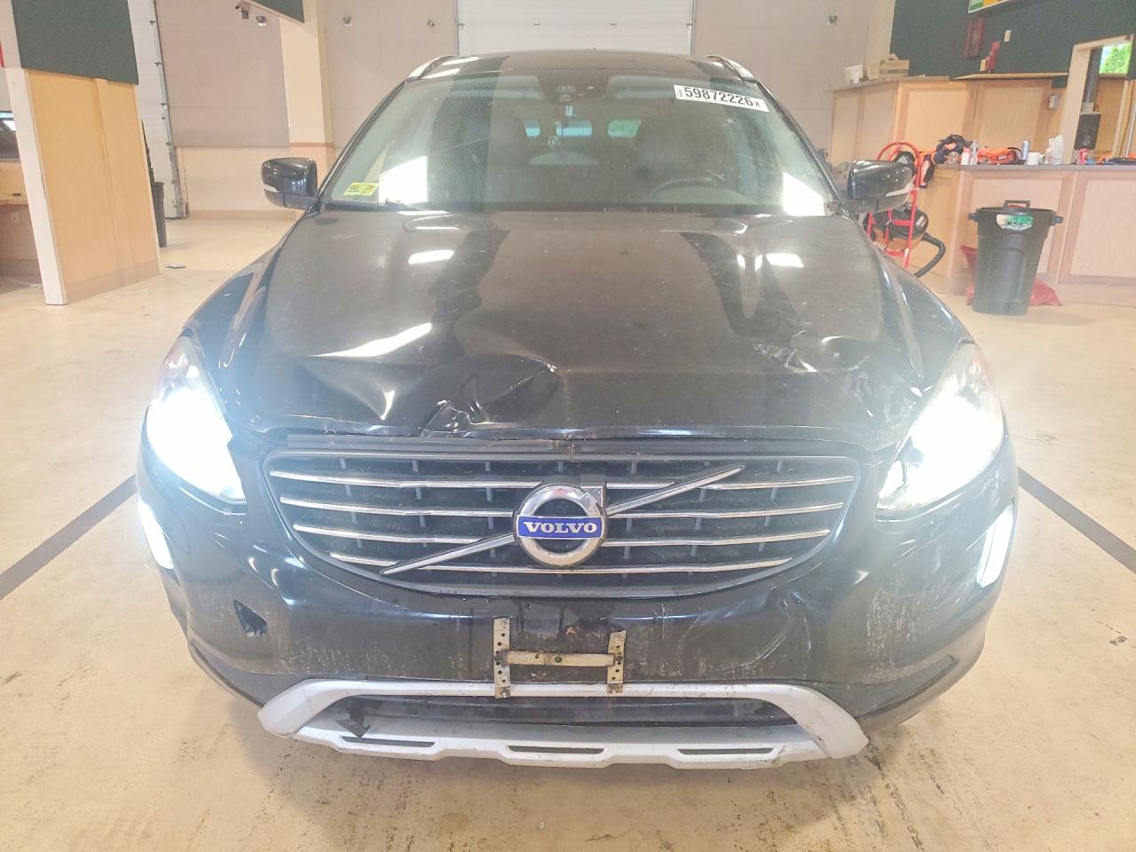 2017 VOLVO XC60 Dynamic