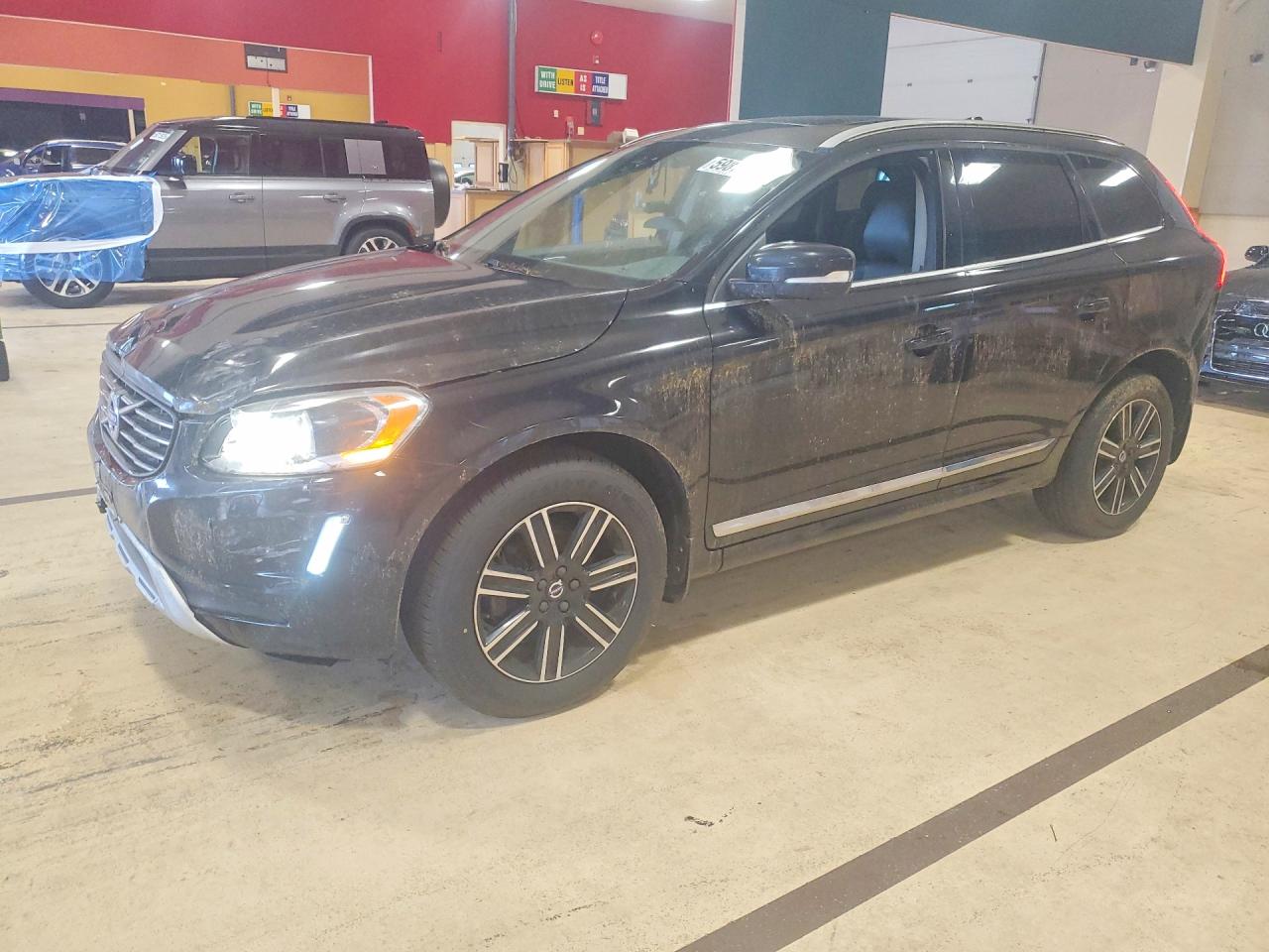 2017 VOLVO XC60 Dynamic