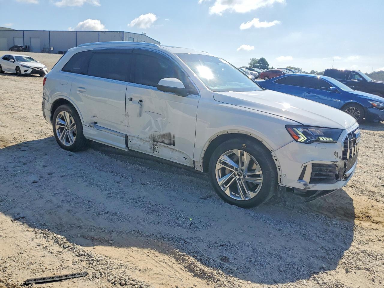 2023 AUDI Q7 quattro Prestige