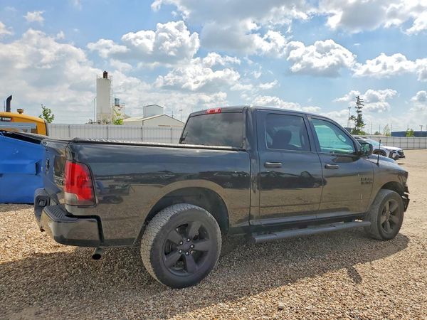 2016 RAM 1500 ST