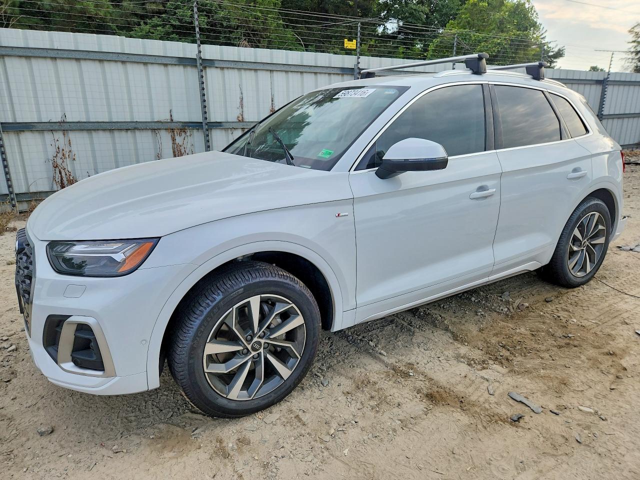 2022 AUDI Q5 S Line quattro Prestige