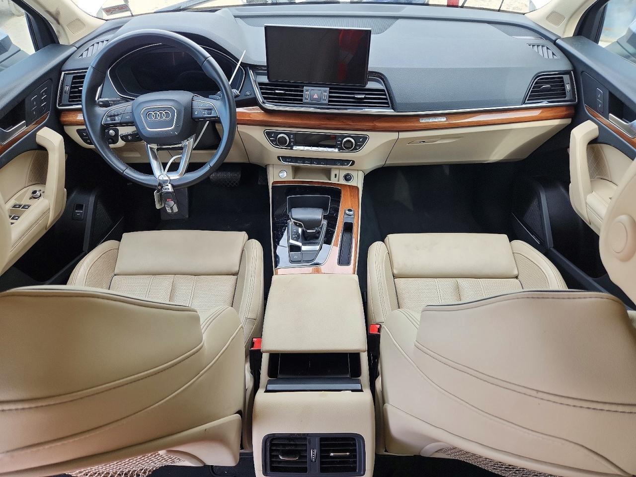 2022 AUDI Q5 S Line quattro Prestige