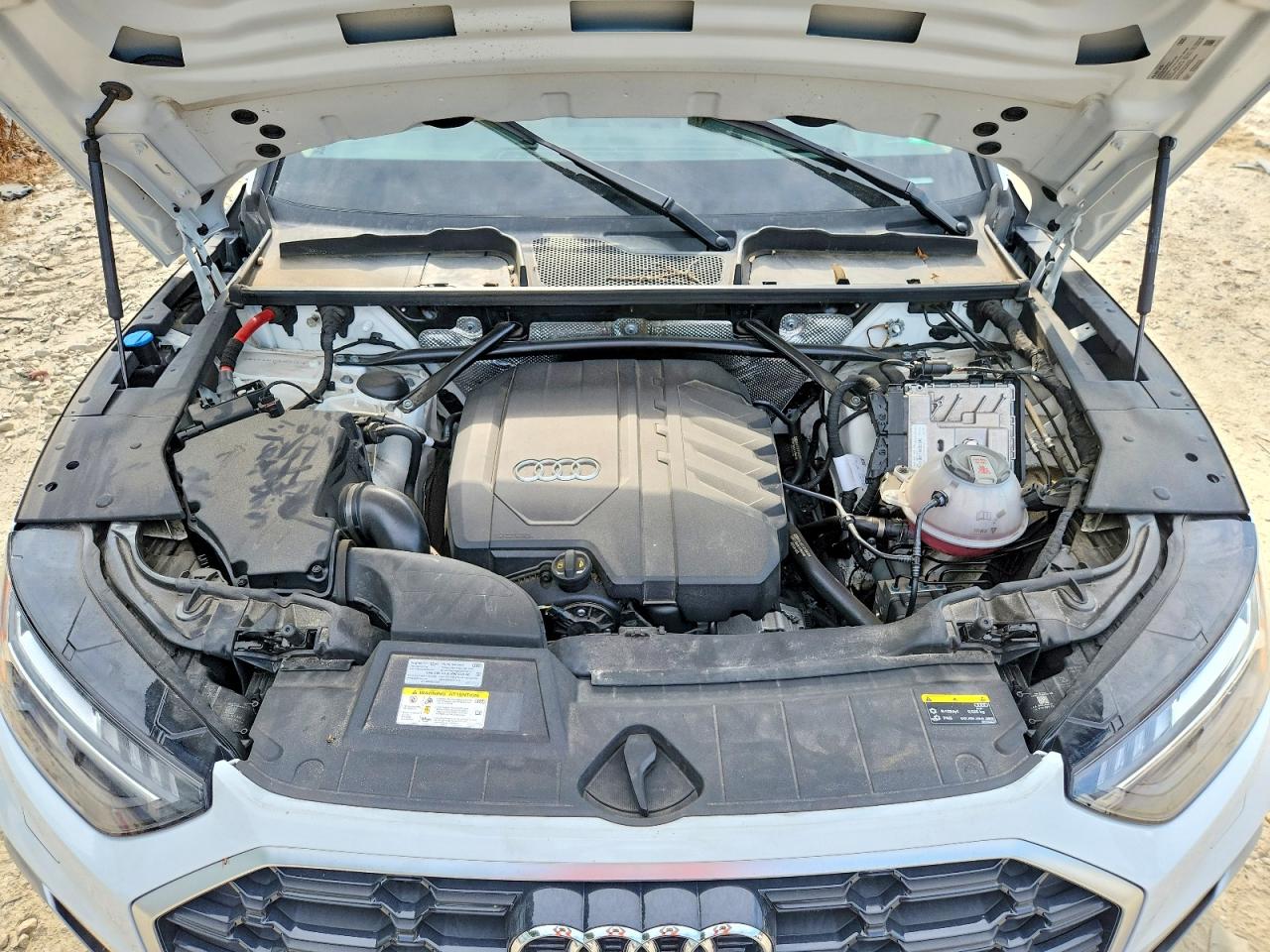 2022 AUDI Q5 S Line quattro Prestige