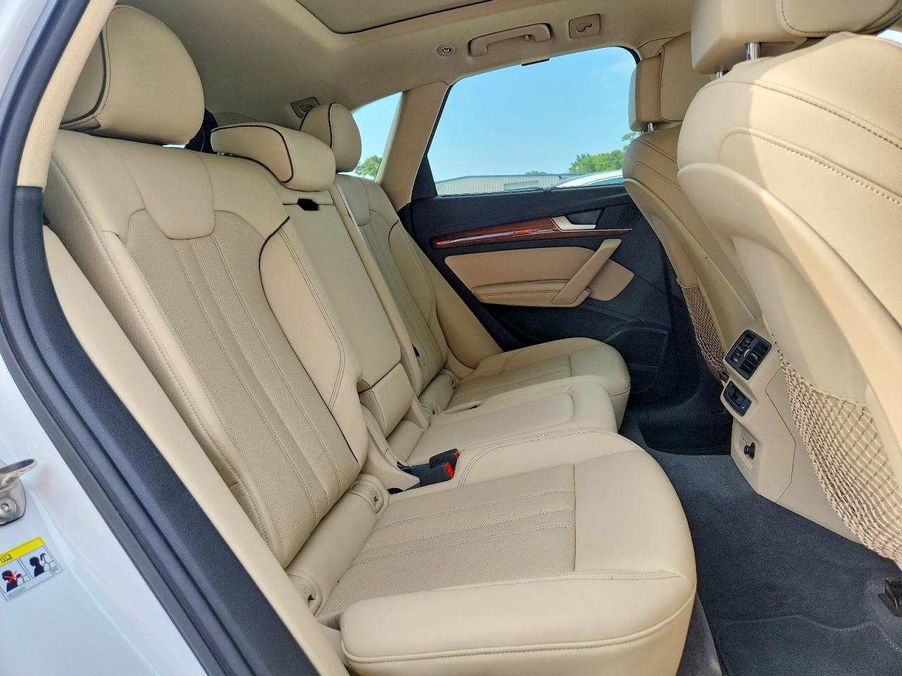 2022 AUDI Q5 S Line quattro Prestige