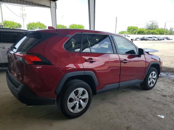 2024 TOYOTA RAV4 LE