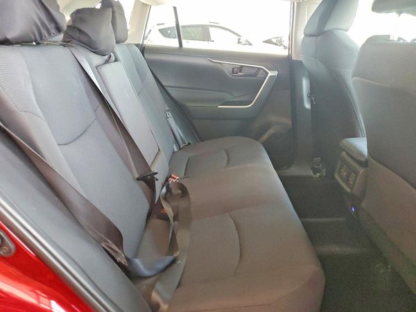 2024 TOYOTA RAV4 LE