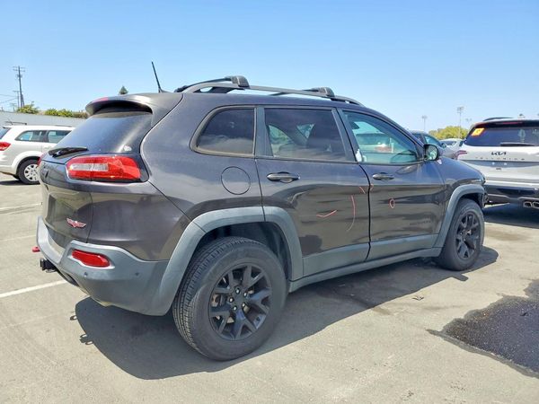 2017 JEEP CHEROKEE TRAILHAWK 4X4