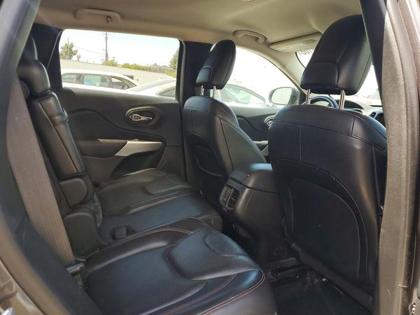 2017 JEEP CHEROKEE TRAILHAWK 4X4