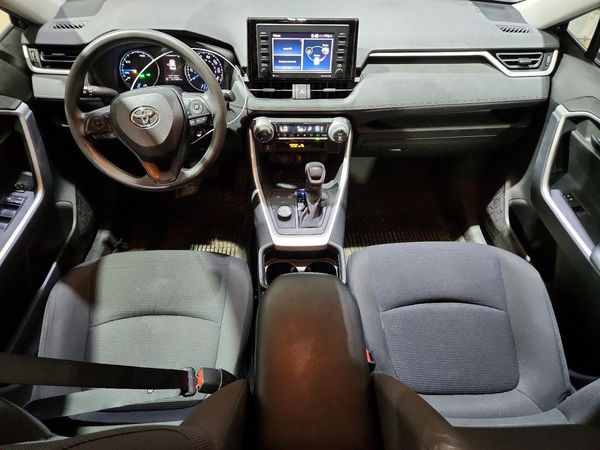 2021 TOYOTA RAV4 LE HV