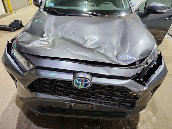 2021 TOYOTA RAV4 LE HV