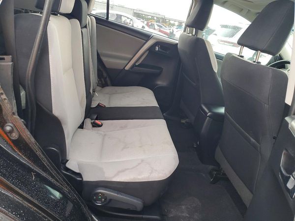 2016 TOYOTA RAV4 XLE (M Grade)