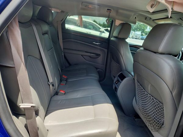 2012 CADILLAC SRX Luxury
