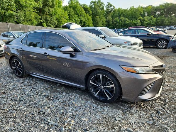 2018 TOYOTA CAMRY XSE