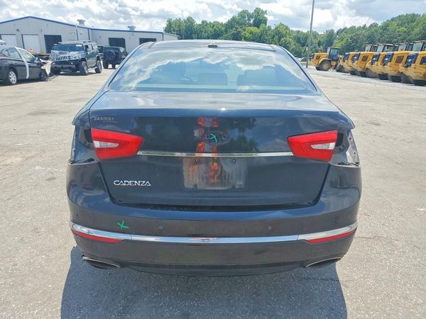 2015 KIA CADENZA