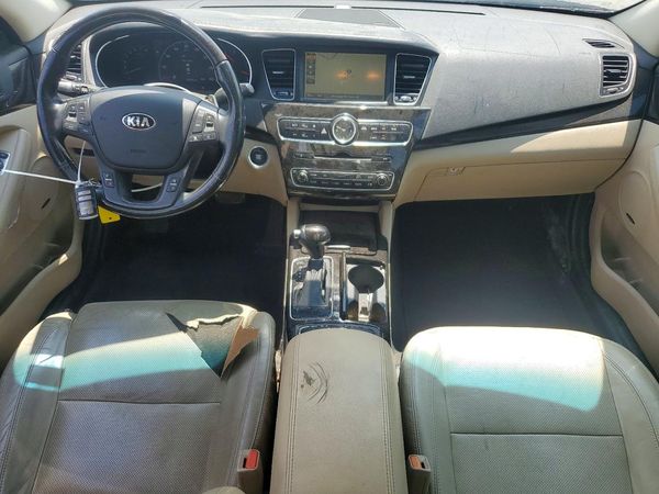 2015 KIA CADENZA