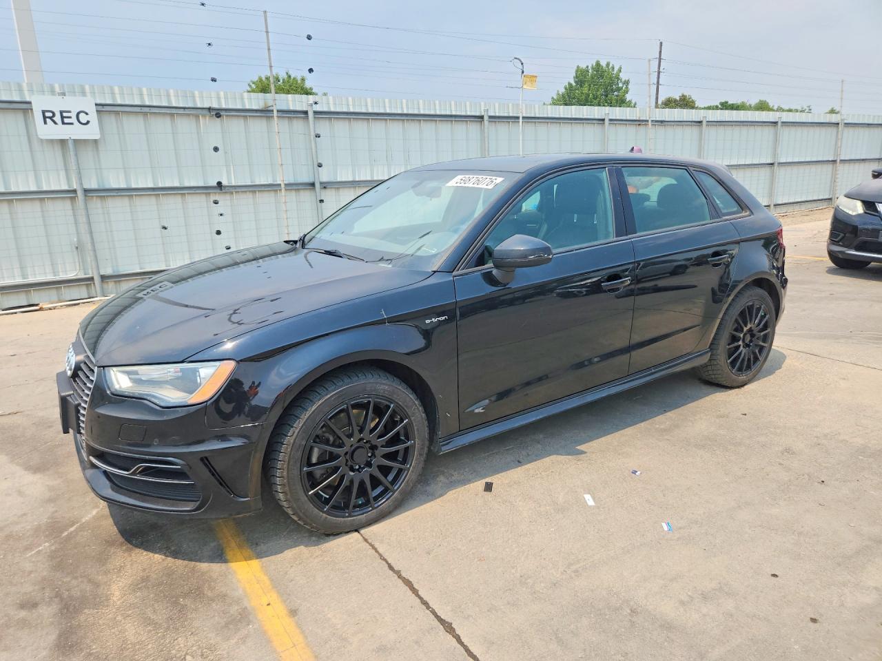2016 AUDI A3