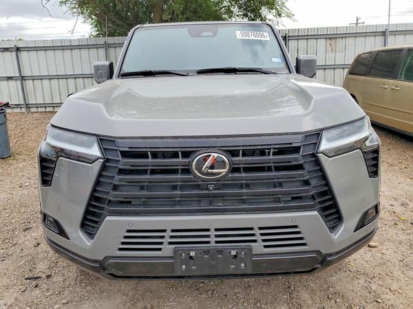 2024 LEXUS GX 550