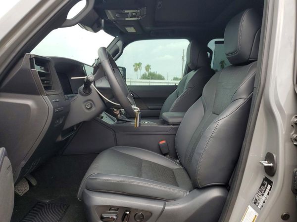 2024 LEXUS GX 550