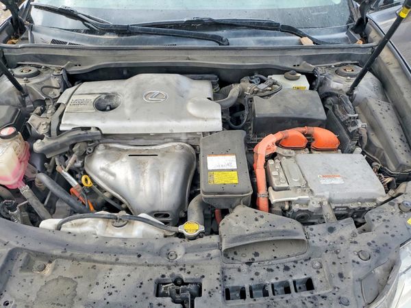 2015 LEXUS ES 300h