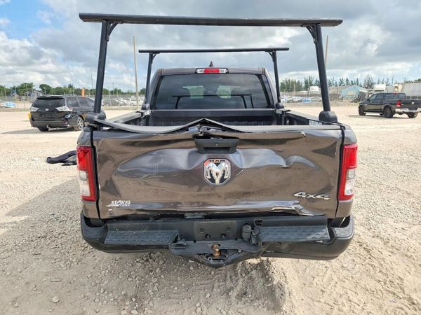 2023 RAM 1500 TRADESMAN CREW CAB 4X4