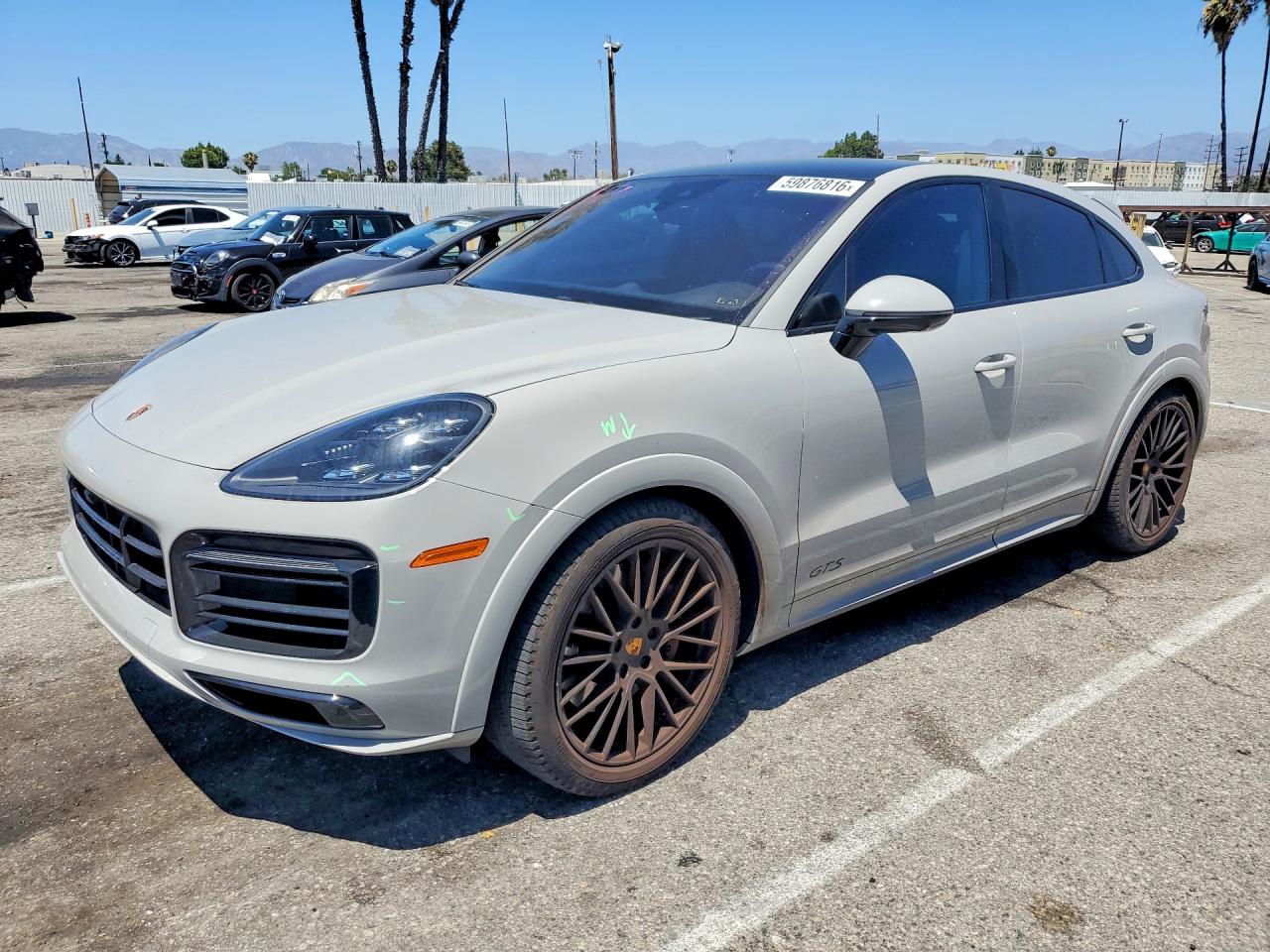 2021 PORSCHE CAYENNE GTS Coupe
