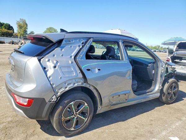 2025 KIA NIRO LX